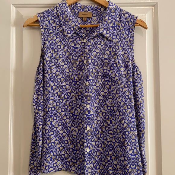 Tops - Kachel pure silk top sized 12. Amazing colour